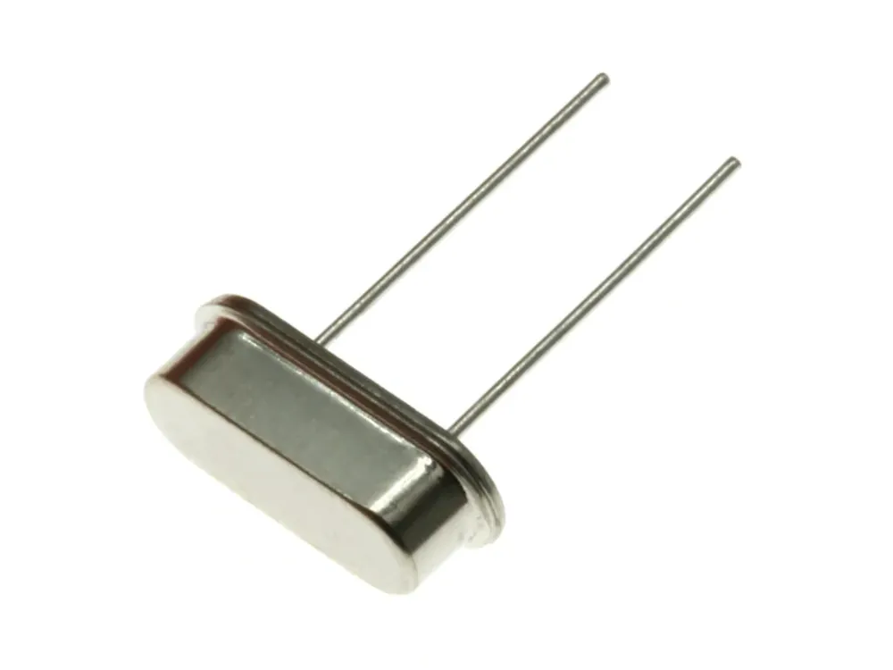 Krystal 6MHz ±30ppm 30pF HC49US | Omezené množství