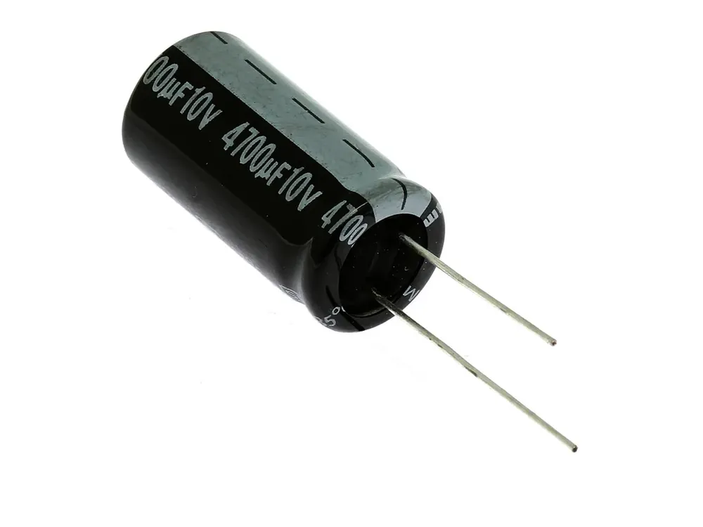 Elektrolytický kondenzátor 4700uF 10V 13x26mm RM5 85°C - Cenový hit