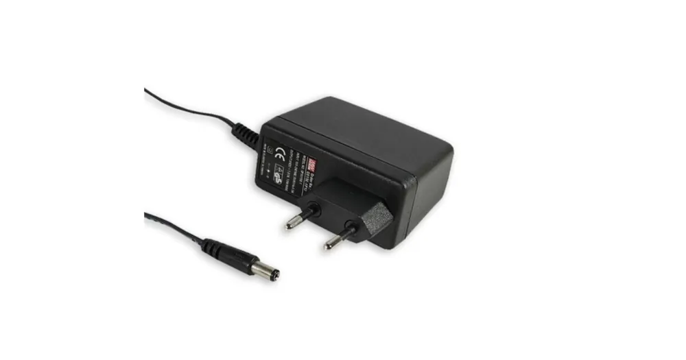 Super cena - Napájecí spínaný adaptér, 12V/1,25A, Mean Well GS15E-3P1J