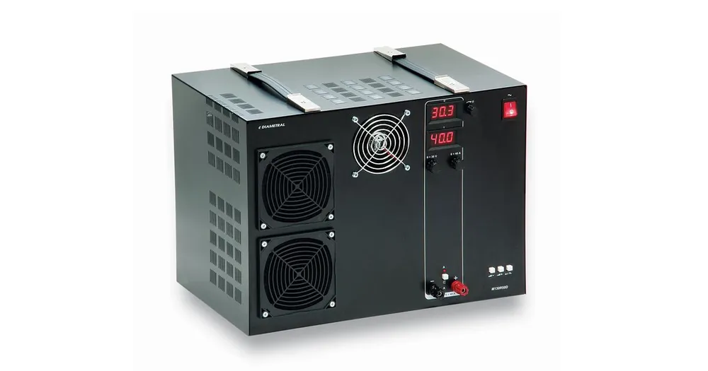 Laboratorní zdroj Diametral M130R50D, 30V/40A, lineární | Objednejte nyní
