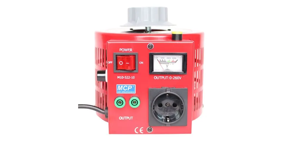 Nyní k dispozici | Autotransformátor MCP M10-522-20, 2000VA (8A), rozsah 0-250V