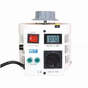 Zlevněno - Autotransformátor MCP M10-522LCD-10, 1000VA (4A), rozsah 0-250V