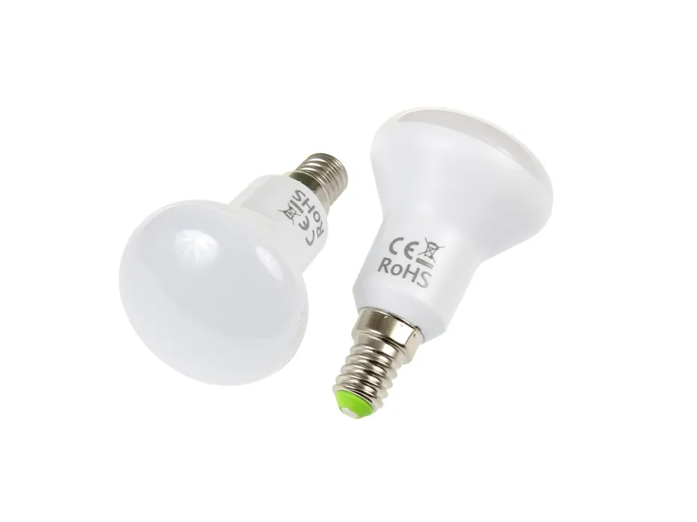 Zbývá jen pár kusů | LED žárovka E14 S5W-180