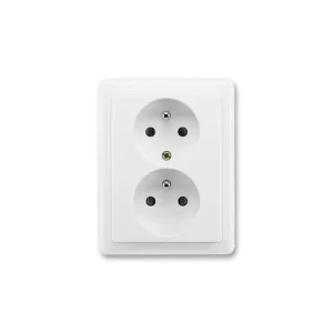 Doprodej - Zásuvka kompletní CZ1x2, 16A, 250 V AC
